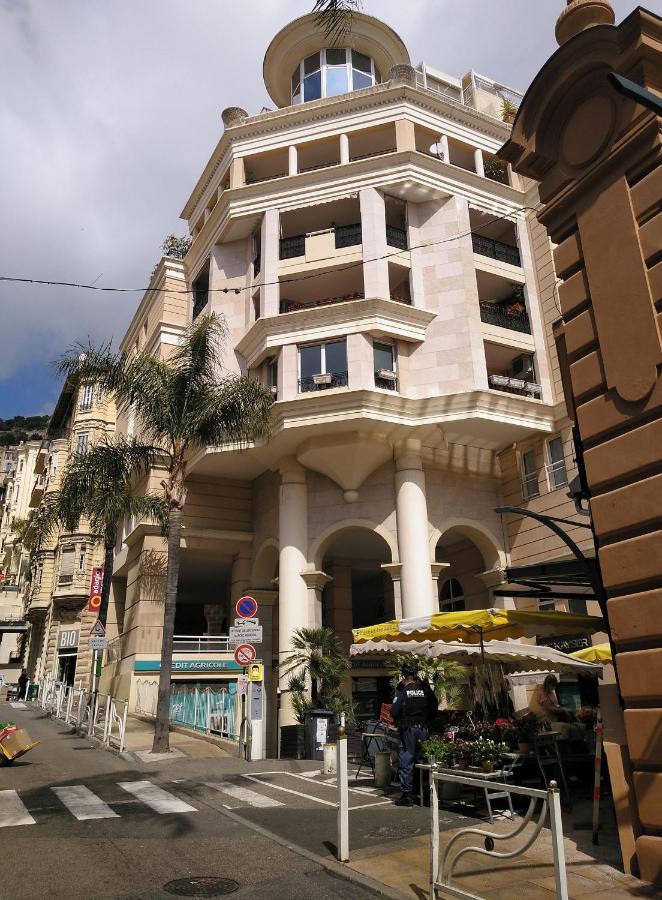 Monaco A 300M Du Casino - Grand Studio Avec Piscine Beausoleil Luaran gambar