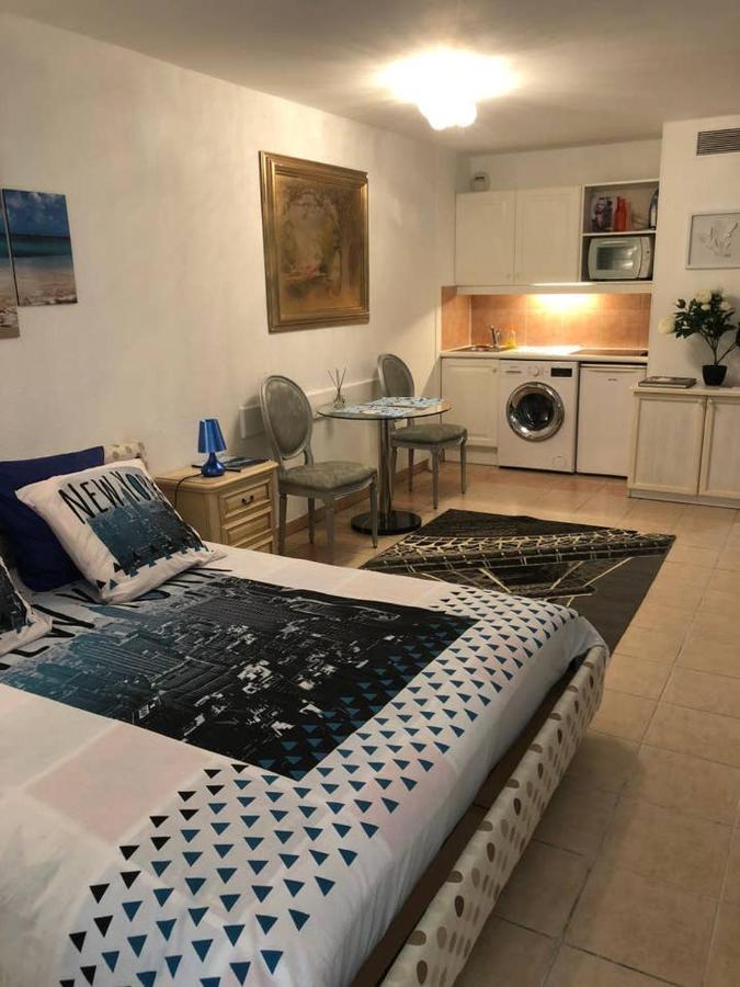 Monaco A 300M Du Casino - Grand Studio Avec Piscine Beausoleil Luaran gambar